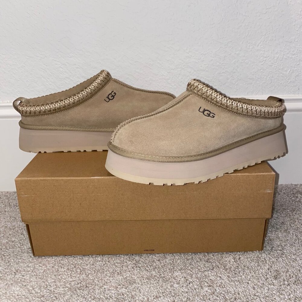 NWT Women's UGG TAZZ Platform Slipper Mustard Seed Size 9